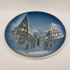 1960 Weihnachten 8 1/2 Inch CHRISTMAS PLATE - Willi Hein Rosenthal Germany